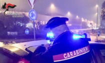 Tenta di rubare un'auto ma viene sorpreso dai Carabinieri: in manette 24enne di Lodi