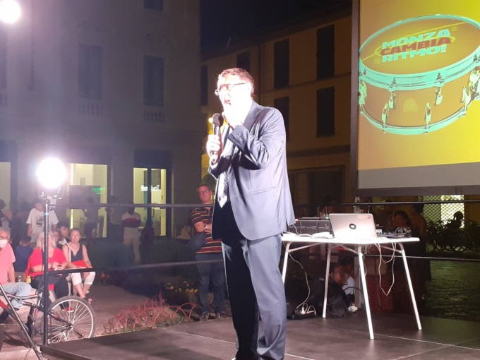 Pilotto in piazza Roma ha festeggiato la sua vittoria