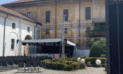 Berlusconi paga le nuove facciate della villa comunale