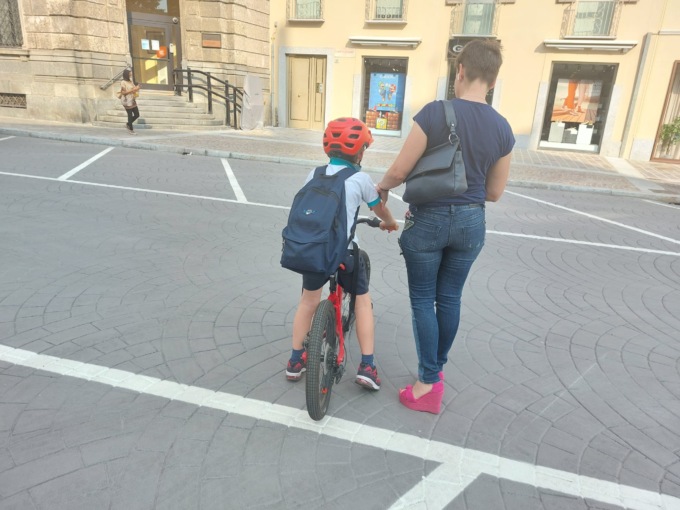 Si è perso un bimbo, apprensione in centro