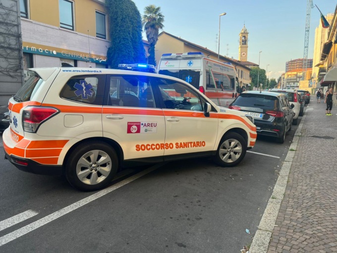 Trentenne trovato senza vita nel suo appartamento