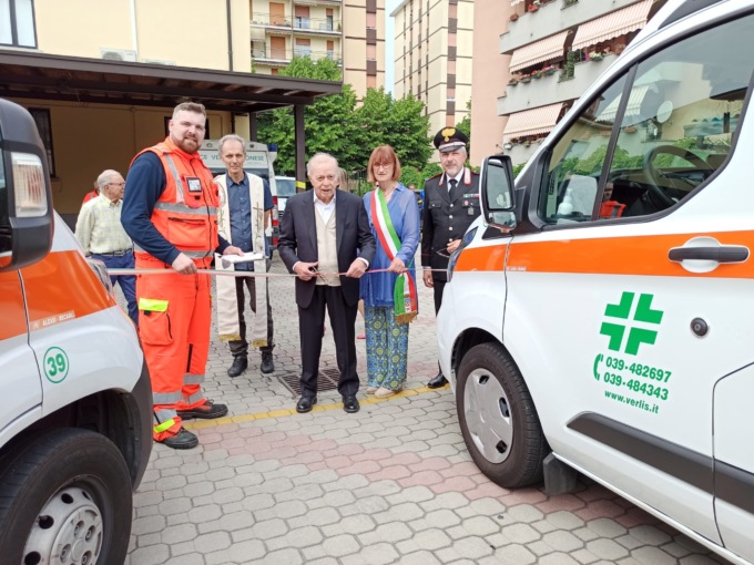 Croce Verde: tre nuovi mezzi in memoria del suo fondatore