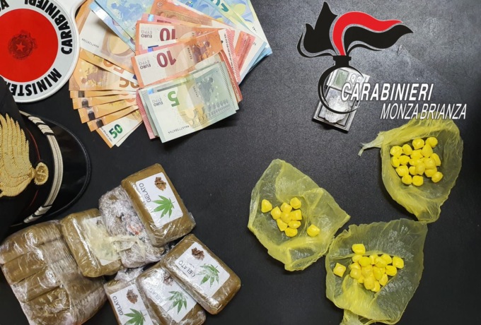 Giravano di notte con le dosi di cocaina per i giovani: arrestati tre pusher