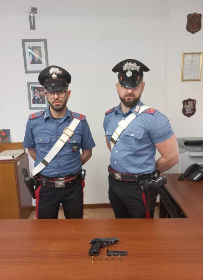 Rapina con pistola alla testa, arrestato un giovane di Vimercate