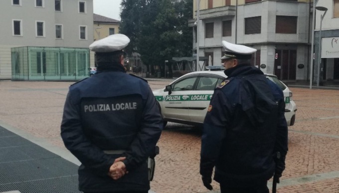 Anziano si toglie la vita con un colpo di pistola