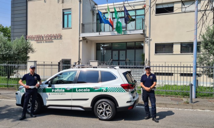 Guidava un furgone senza mai aver preso la patente: maxi multa e addio autocarro