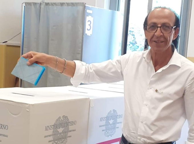 Ballottaggio a Cesano Maderno: Forza Italia lascia libertà di scelta ai suoi