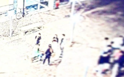 Vie del centro «ostaggio» della movida notturna. Il sindaco: «Pronti a una nuova ordinanza»