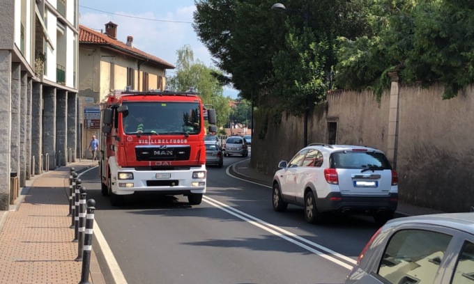 Chiuso il ponte sull’Adda per un tentato suicidio. Intervengono i Vigili del Fuoco