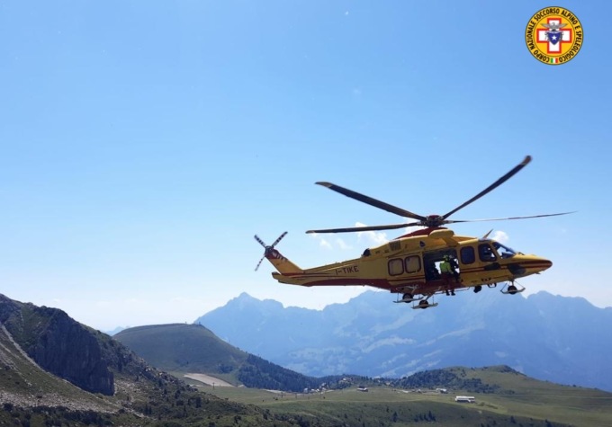 Dramma in montagna: 76enne precipita in un canalone e muore sul colpo