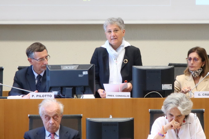 Si insedia il Consiglio comunale, scelto il presidente