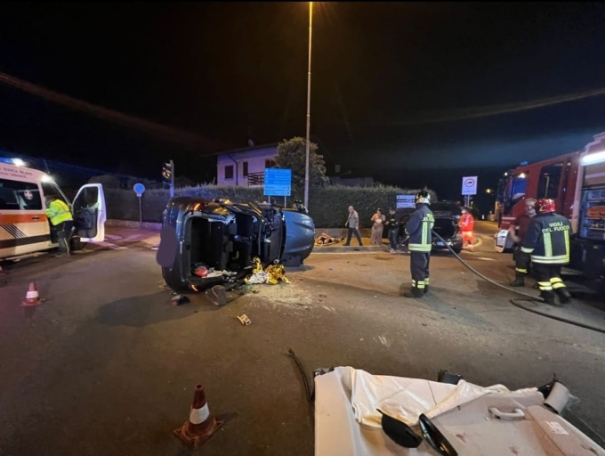 Terribile incidente nella notte a Ornago: tre giovani in ospedale