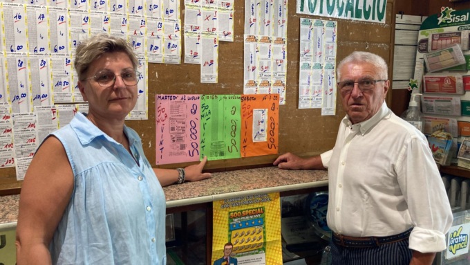 Vinti 150mila euro in meno di una settimana al bar Sala