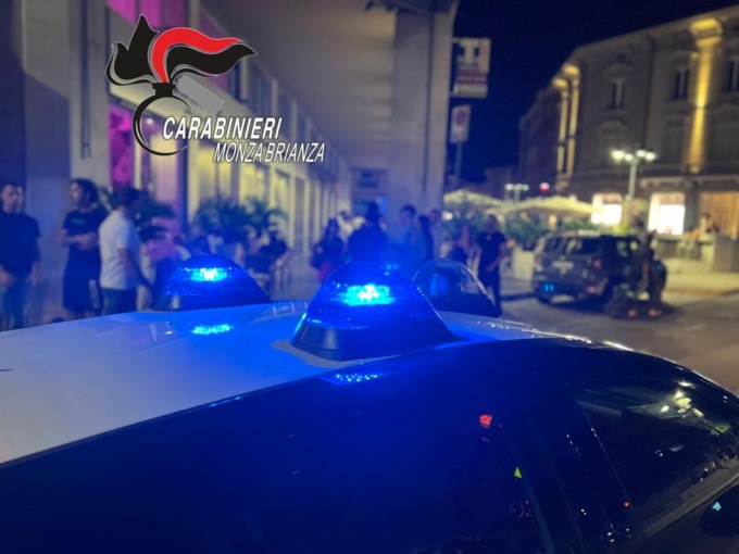 Maxi controlli dei Carabinieri: chupiti e birre a ragazze minorenni, sanzionati due locali del centro