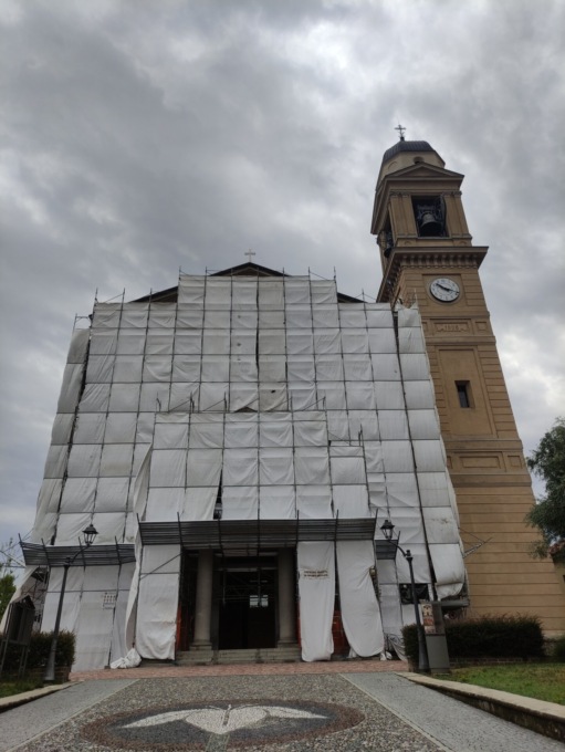 La chiesa di Bellusco torna a splendere grazie alle offerte di commercianti e aziende