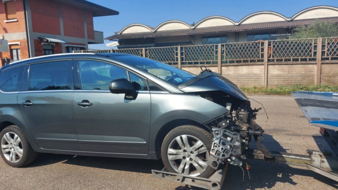 Seveso, incidente all’incrocio: in tre in ospedale