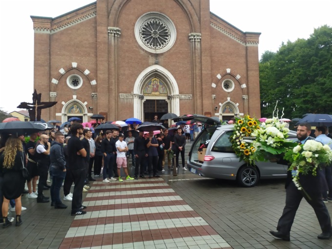 Funerali Marco De Angelis