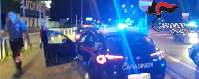 L’anziana “vedetta” dà l’allarme e il ladro è incastrato
