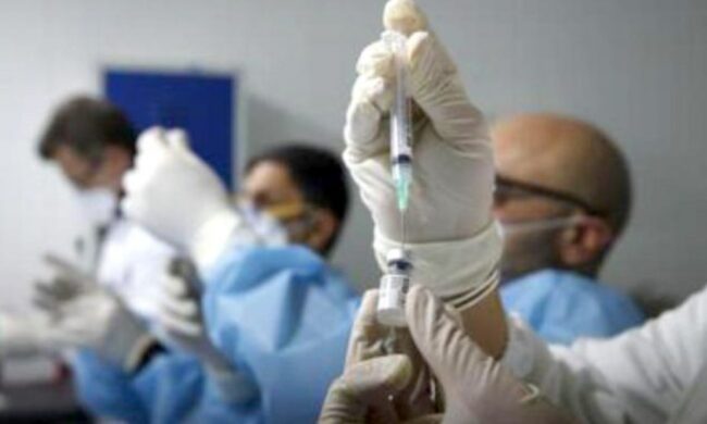 Da domani in Lombardia le somministrazioni del vaccino aggiornato