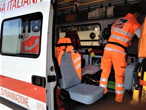 Giussano, cade dalla piattaforma: gravissimo un operaio