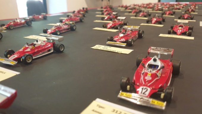 Il Comune ospita una mostra di modellini Ferrari