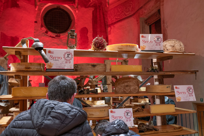 Mostra del Bitto: a Morbegno, in Valtellina, per scoprire la tradizione alpina