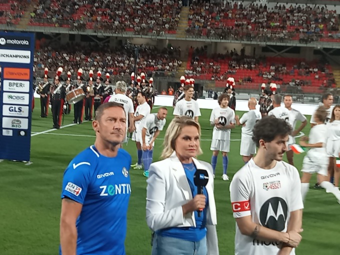 Successo per la 31esima Partita del Cuore a Monza: in campo anche Totti, Sangiovanni e Marco Melandri
