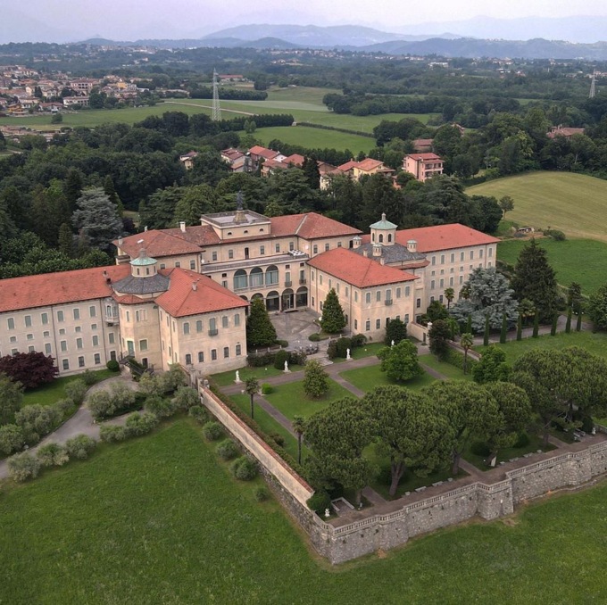Memento Pro Nobis…Villa Sacro Cuore