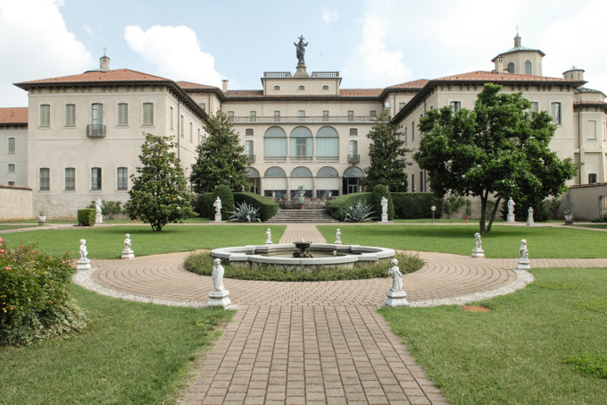 Troppo costosa, monsignor Delpini chiude Villa Sacro Cuore