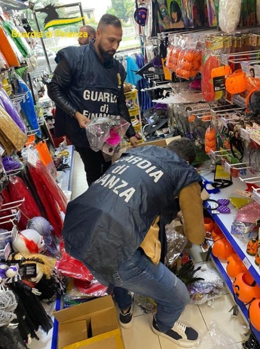 Sequestro della Finanza di articoli  di Halloween