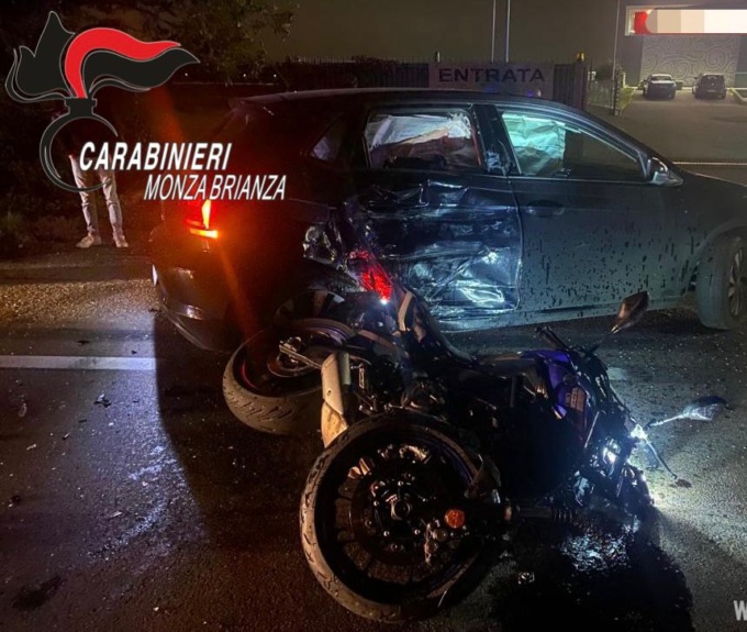 Ubriaco travolge un centauro lungo la Provinciale Monza-Trezzo