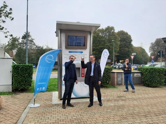 Inaugurato un nuovo chiosco dell’acqua a Brugherio