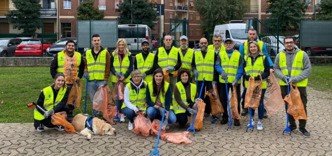 Carnate, una domenica di “plogging” per ripulire il paese dai rifiuti