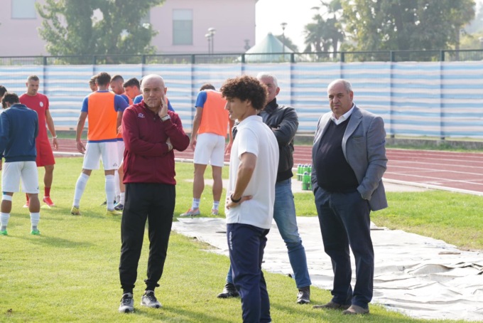 Ladri negli spogliatoi: derubati i calciatori della Folgore Caratese