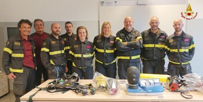 Vigili del Fuoco: al via il corso per addetti Apvr (apparecchi a protezione delle vie respiratorie)