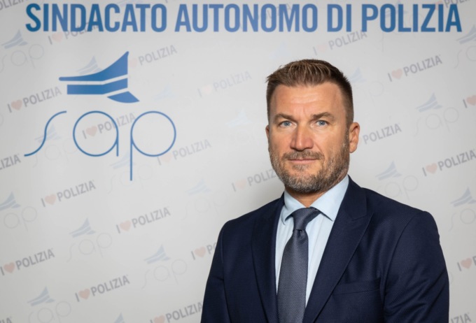 Una giornata contro la violenza negli stadi