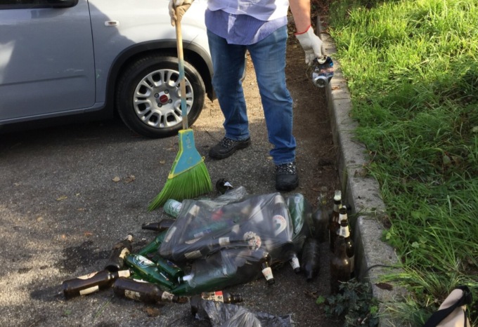Grazie ai volontari via Don Minzoni è tornata a splendere
