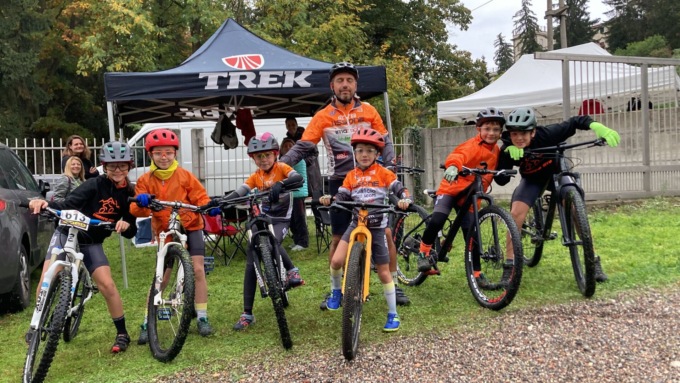 Victoria e Anastasia e il loro argento nel Trofeo JU Green 2022