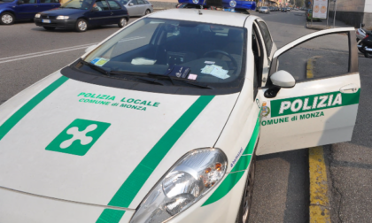 Operazione congiunta di Polizia locale e Carabinieri in piazza Cambiaghi: c'è un arresto