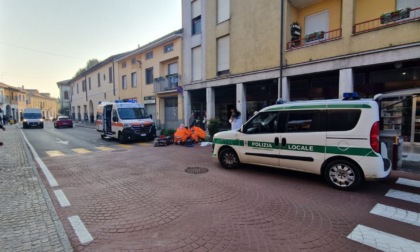 Anziano soccorso in strada a Caponago