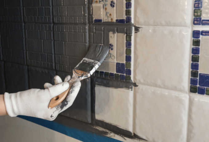 Come rinnovare il bagno senza togliere le piastrelle