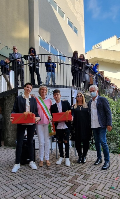 La Sacai premia i suoi studenti eccellenti e si prepara a volare a Lione