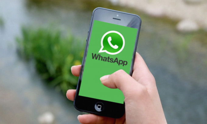 Il Comune che manda ai cittadini i messaggi WhatsApp anche in dialetto