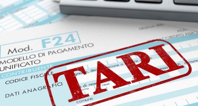 La Tari diminuisce per le famiglie ma aumenta per bar e ristoranti