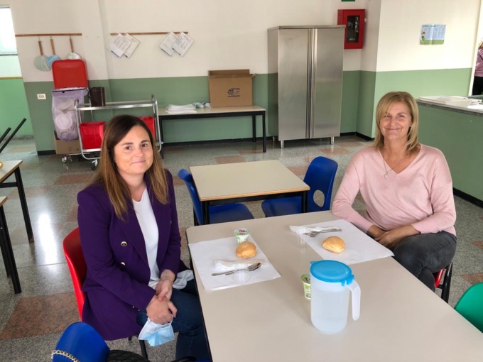 Parte il tour del sindaco nelle mense scolastiche