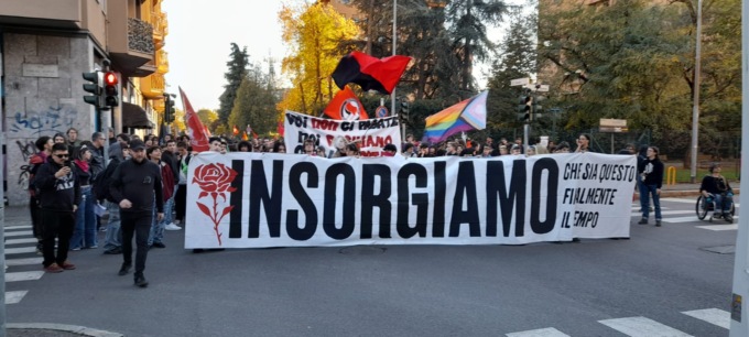 Antagonisti in corteo a favore dell’ambiente. Ma l’obiettivo “verde” è in parte… sfuggito
