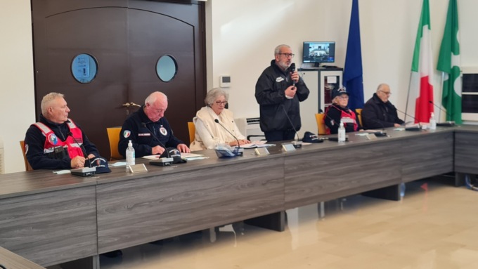 Truffe agli anziani, le ricette per sapersi difendere