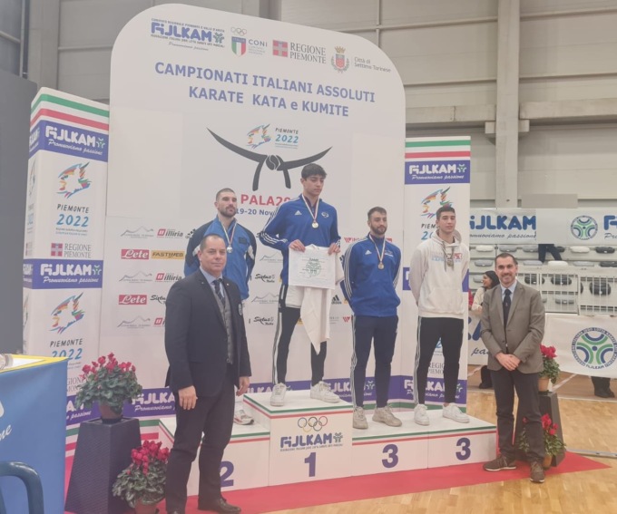 Campionati Italiani di karate, titolo assoluto per Matteo Avanzini che si allena a Muggiò