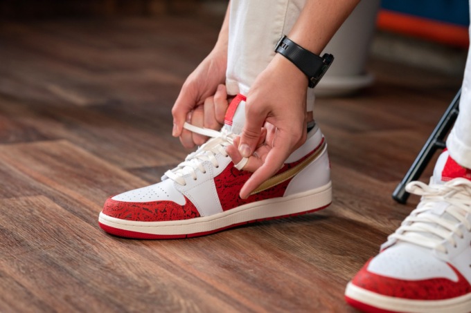 Shopping online: in crescita le vendite per gli e-commerce di calzature