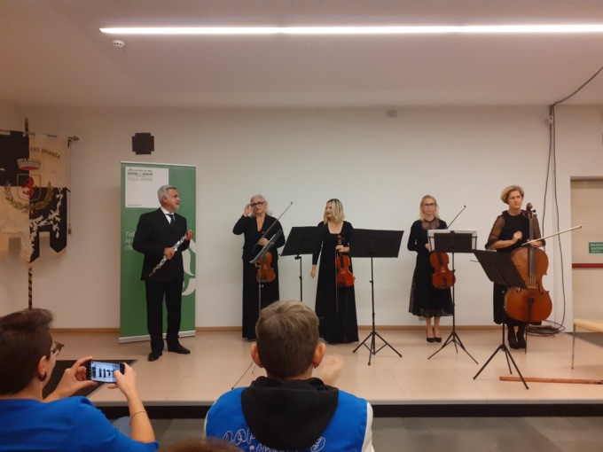 Musica classica in biblioteca, pienone a Verano